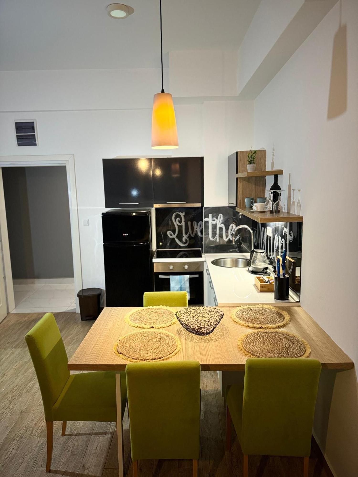 Orange 2 Apartment Budva