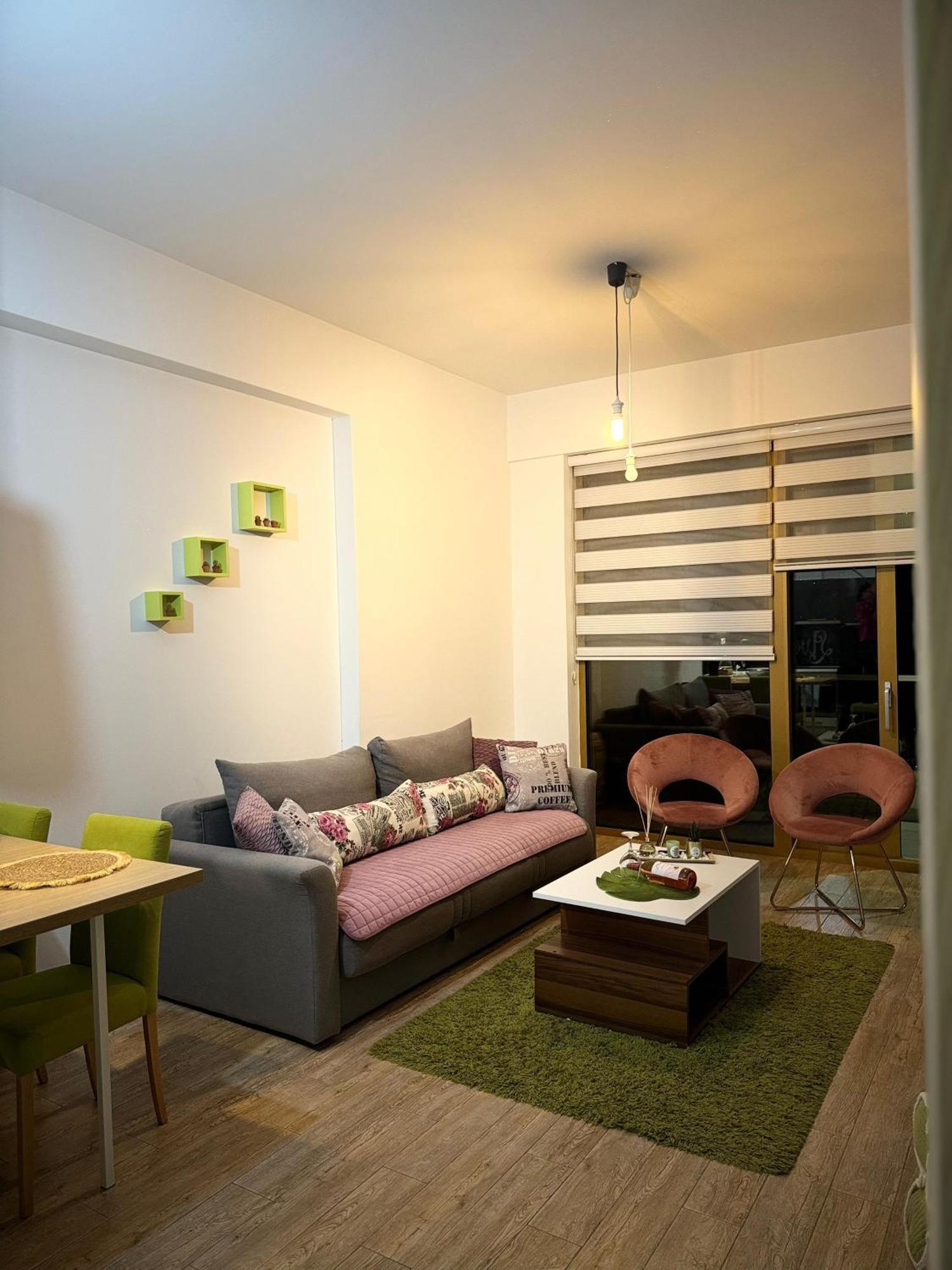 Apartment Orange 2